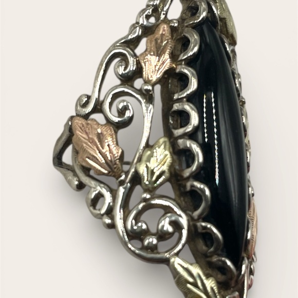 Vintage Black Hills Gold Style Sterling Silver Black Onyx Marquise Ring - Picture 2 of 8